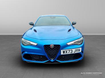 ALFA ROMEO CERTIFIED Alfa Romeo Giulia 2.9 V6 Bi-turbo Quadrifoglio Auto Euro 6 (s/s) 4dr Used Car - Saloon Petrol Blue - Kidlington - 553574_5