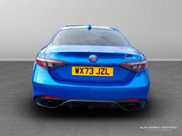 ALFA ROMEO CERTIFIED Alfa Romeo Giulia 2.0t Veloce Auto Euro 6 (s/s) 4dr Used Car - Saloon Petrol Blue - Kidlington - 554430_3