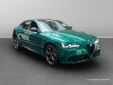 ALFA ROMEO CERTIFIED Alfa Romeo Giulia 2.0t Tributo Italiano Auto Euro 6 (s/s) 4dr Used Car - Saloon Petrol Green - Slough - 555621_1