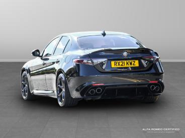ALFA ROMEO CERTIFIED Alfa Romeo Giulia 2.9 V6 Bi-turbo Quadrifoglio Auto Euro 6 (s/s) 4dr Used Car - Saloon Petrol Black - Nuneaton - 558372_2