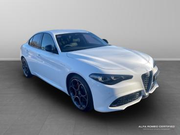 ALFA ROMEO CERTIFIED Alfa Romeo Giulia 2.0t Veloce Auto Euro 6 (s/s) 4dr Used Car - Saloon Petrol White - Kidlington - 559113_5
