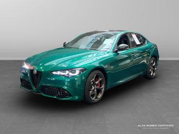 ALFA ROMEO CERTIFIED Alfa Romeo Giulia 2.0t Tributo Italiano Auto Euro 6 (s/s) 4dr Used Car - Saloon Petrol Green - Slough - 564397_3