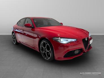 ALFA ROMEO CERTIFIED Alfa Romeo Giulia 2.0t Veloce Auto Euro 6 (s/s) 4dr Used Car - Saloon Petrol Red - Slough - 565223_1