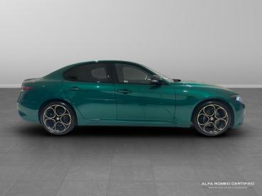 ALFA ROMEO CERTIFIED Alfa Romeo Giulia 2.0t Intensa Auto Euro 6 (s/s) 4dr Used Car - Saloon Petrol Green - Slough - 565225_2