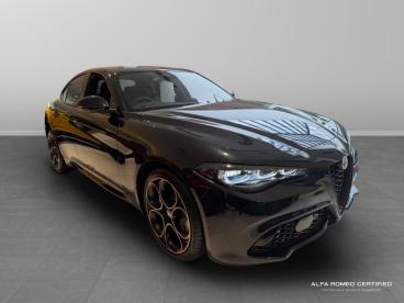 ALFA ROMEO CERTIFIED Alfa Romeo Giulia 2.0t Intensa Auto Euro 6 (s/s) 4dr Used Car - Saloon Petrol Black - Slough - 565228_1