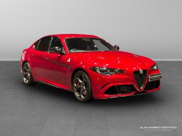 ALFA ROMEO CERTIFIED Alfa Romeo Giulia 2.9 V6 Bi-turbo Quadrifoglio Auto Euro 6 (s/s) 4dr Used Car - Saloon Petrol Red - Leicester - 567294_1