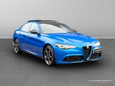 ALFA ROMEO CERTIFIED Alfa Romeo Giulia 2.0t Veloce Auto Euro 6 (s/s) 4dr Used Car - Saloon Petrol Blue - Leicester - 567387_1