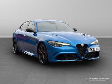 ALFA ROMEO CERTIFIED Alfa Romeo Giulia 2.9 V6 Bi-turbo Quadrifoglio Auto Euro 6 (s/s) 4dr Used Car - Saloon Petrol Blue - Tunbridge Wells - 571098_1
