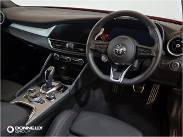 ALFA ROMEO CERTIFIED Alfa Romeo Giulia 2.0t Tributo Italiano Auto Euro 6 (s/s) 4dr Used Car - Saloon Petrol  - Newtownabbey - 573413_4