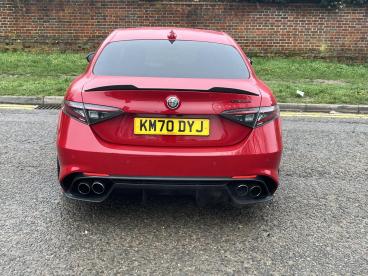 SPOTICAR Alfa Romeo Giulia 2.9 V6 Bi-turbo Quadrifoglio Auto Euro 6 (s/s) 4dr Used Car - Saloon Petrol Red - Hemel Hempstead - 800577320_3