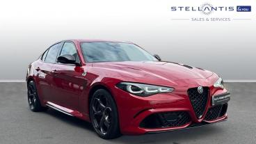 SPOTICAR Alfa Romeo Giulia 2.9 V6 Bi-turbo Quadrifoglio Auto Euro 6 (s/s) 4dr Used Car - Saloon Petrol Red - Bristol - 1200580376_1