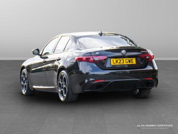 ALFA ROMEO CERTIFIED Alfa Romeo Giulia 2.0t Veloce Auto Euro 6 (s/s) 4dr Used Car - Saloon Petrol Black - Nuneaton - 581085_3