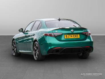 ALFA ROMEO CERTIFIED Alfa Romeo Giulia 2.0t Tributo Italiano Auto Euro 6 (s/s) 4dr Used Car - Saloon Petrol Green - Nuneaton - 581878_3