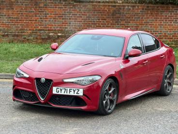 ALFA ROMEO CERTIFIED Alfa Romeo Giulia 2.9 V6 Bi-turbo Quadrifoglio Auto Euro 6 (s/s) 4dr Used Car - Saloon Petrol Red - Hemel Hempstead - 583079_4