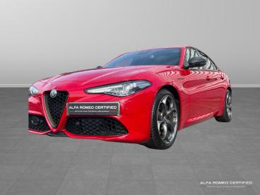 ALFA ROMEO CERTIFIED Alfa Romeo Giulia  Used Car - Saloon Petrol Red - Swindon - 584138_4