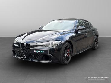ALFA ROMEO CERTIFIED Alfa Romeo Giulia 2.9 V6 Bi-turbo Quadrifoglio Auto Euro 6 (s/s) 4dr Used Car - Saloon Petrol Black - Swindon - 585509_4