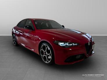 ALFA ROMEO CERTIFIED Alfa Romeo Giulia 2.0t Veloce Auto Euro 6 (s/s) 4dr Used Car - Saloon Petrol Red - Slough - 587427_1
