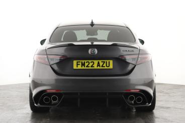 SPOTICAR Alfa Romeo Giulia 2.9 V6 Bi-turbo Quadrifoglio Auto Euro 6 (s/s) 4dr Used Car - Saloon Petrol Grey - Epsom - 1200588785_2
