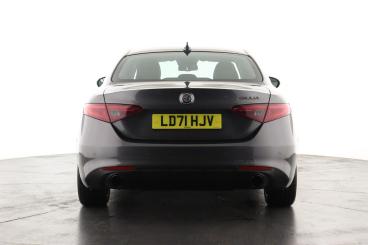SPOTICAR Alfa Romeo Giulia 2.0t Sprint Auto Euro 6 (s/s) 4dr Used Car - Saloon Petrol Grey - Epsom - 1200588792_2
