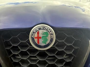 SPOTICAR Alfa Romeo Giulia Sprint Tb Auto Used Car - Saloon Petrol Blue - Colwyn Bay - 1200588816_3