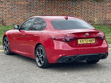 ALFA ROMEO CERTIFIED Alfa Romeo Giulia 2.0t Veloce Auto Euro 6 (s/s) 4dr Used Car - Saloon Petrol Red - Hemel Hempstead - 589671_5