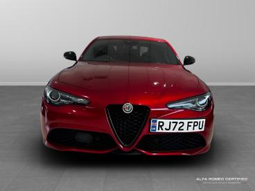ALFA ROMEO CERTIFIED Alfa Romeo Giulia 2.0t Veloce Auto Euro 6 (s/s) 4dr Used Car - Saloon Petrol Red - Slough - 590934_1