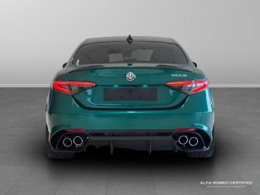 ALFA ROMEO CERTIFIED Alfa Romeo Giulia 2.9 V6 Bi-turbo Quadrifoglio Auto Euro 6 (s/s) 4dr Used Car - Saloon Petrol Green - Slough - 591049_5