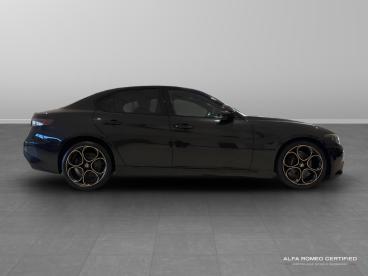 ALFA ROMEO CERTIFIED Alfa Romeo Giulia 2.0t Intensa Auto Euro 6 (s/s) 4dr Used Car - Saloon Petrol Black - Slough - 591056_2