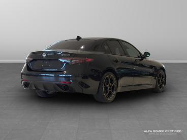 ALFA ROMEO CERTIFIED Alfa Romeo Giulia 2.0t Intensa Auto Euro 6 (s/s) 4dr Used Car - Saloon Petrol Black - Slough - 591056_3