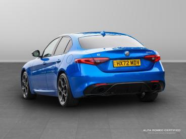 ALFA ROMEO CERTIFIED Alfa Romeo Giulia 2.0t Veloce Auto Euro 6 (s/s) 4dr Used Car - Saloon Petrol Blue - Nuneaton - 593956_3
