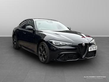 ALFA ROMEO CERTIFIED Alfa Romeo Giulia 2.0t Intensa Auto Euro 6 (s/s) 4dr Used Car - Saloon Petrol Black - Swindon - 598182_1