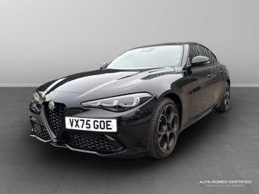 ALFA ROMEO CERTIFIED Alfa Romeo Giulia 2.0t Intensa Auto Euro 6 (s/s) 4dr Used Car - Saloon Petrol Black - Swindon - 598182_3