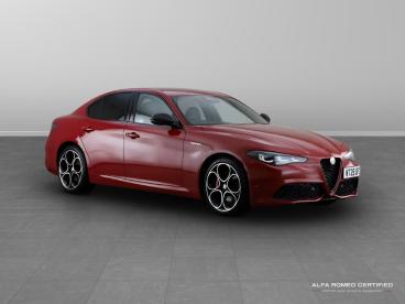 ALFA ROMEO CERTIFIED Alfa Romeo Giulia 2.0t Veloce Auto Euro 6 (s/s) 4dr Used Car - Saloon Petrol Red - Birmingham - 602027_1