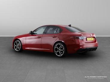 ALFA ROMEO CERTIFIED Alfa Romeo Giulia 2.0t Veloce Auto Euro 6 (s/s) 4dr Used Car - Saloon Petrol Red - Birmingham - 602027_3