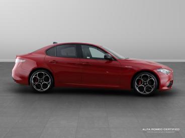 ALFA ROMEO CERTIFIED Alfa Romeo Giulia 2.0t Veloce Auto Euro 6 (s/s) 4dr Used Car - Saloon Petrol Red - Birmingham - 602027_4