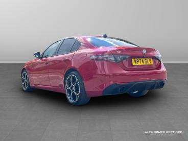 ALFA ROMEO CERTIFIED Alfa Romeo Giulia 2.0t Veloce Auto Euro 6 (s/s) 4dr Used Car - Saloon Petrol  - Kidlington - 613475_5