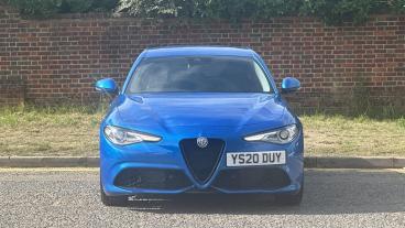 ALFA ROMEO CERTIFIED Alfa Romeo Giulia 2.0t Veloce Auto Euro 6 (s/s) 4dr Used Car - Saloon Petrol Blue - Hemel Hempstead - 614996_3