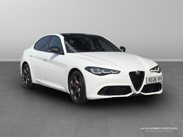 ALFA ROMEO CERTIFIED Alfa Romeo Giulia 2.0t Tributo Italiano Auto Euro 6 (s/s) 4dr Used Car - Saloon Petrol White - Slough - 617244_1