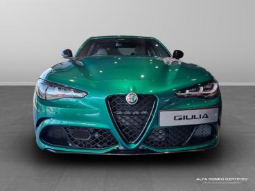 ALFA ROMEO CERTIFIED Alfa Romeo Giulia  Used Car - Saloon Petrol Green - Norwich - 621508_3