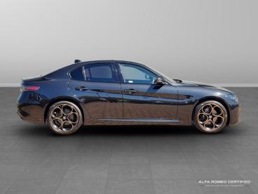 ALFA ROMEO CERTIFIED Alfa Romeo Giulia 2.0t Intensa Auto Euro 6 (s/s) 4dr Used Car - Saloon Petrol Black - Norwich - 625314_5