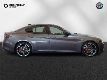 ALFA ROMEO CERTIFIED Alfa Romeo Giulia 2.0t Veloce Auto Euro 6 (s/s) 4dr Used Car - Saloon Petrol  - Newtownabbey - 625412_3
