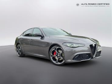 ALFA ROMEO CERTIFIED Alfa Romeo Giulia 2.0t Veloce Auto Euro 6 (s/s) 4dr Used Car - Saloon Petrol Grey - Kidlington - 631650_1