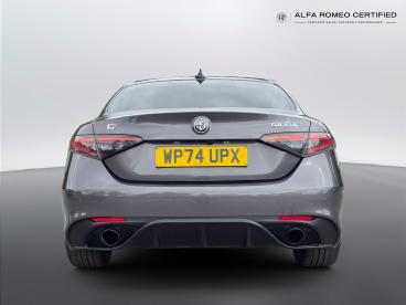 ALFA ROMEO CERTIFIED Alfa Romeo Giulia 2.0t Veloce Auto Euro 6 (s/s) 4dr Used Car - Saloon Petrol Grey - Kidlington - 631650_4