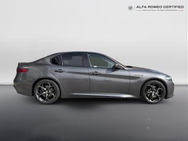 ALFA ROMEO CERTIFIED Alfa Romeo Giulia  Used Car - Saloon Petrol Grey - Slough - 633527_2