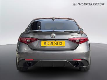 ALFA ROMEO CERTIFIED Alfa Romeo Giulia  Used Car - Saloon Petrol Grey - Slough - 633527_5