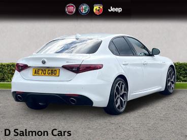 ALFA ROMEO CERTIFIED Alfa Romeo Giulia 2.0t Veloce Auto Euro 6 (s/s) 4dr Used Car - Saloon Petrol White - Colchester - 635674_5