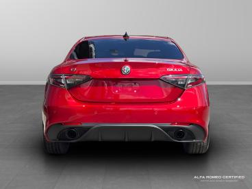 ALFA ROMEO CERTIFIED Alfa Romeo Giulia 2.0t Intensa Auto Euro 6 (s/s) 4dr Used Car - Saloon Petrol Red - Slough - 635820_5