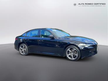 ALFA ROMEO CERTIFIED Alfa Romeo Giulia 2.0t Sprint Auto Euro 6 (s/s) 4dr Used Car - Saloon Petrol Black - Leicester - 638617_2