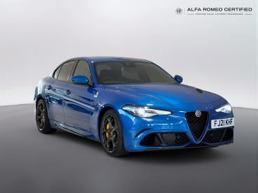 ALFA ROMEO CERTIFIED Alfa Romeo Giulia 2.9 V6 Bi-turbo Quadrifoglio Auto Euro 6 (s/s) 4dr Used Car - Saloon Petrol Blue - Slough - 639348_1