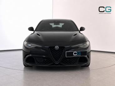SPOTICAR Alfa Romeo Giulia 2.9 V6 Bi-turbo Quadrifoglio Auto Euro 6 (s/s) 4dr Used Car - Saloon Petrol Black - Croxdale - 1200640887_2